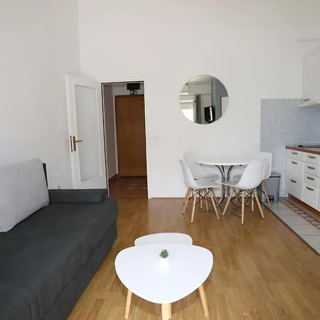 Apartment Loly *