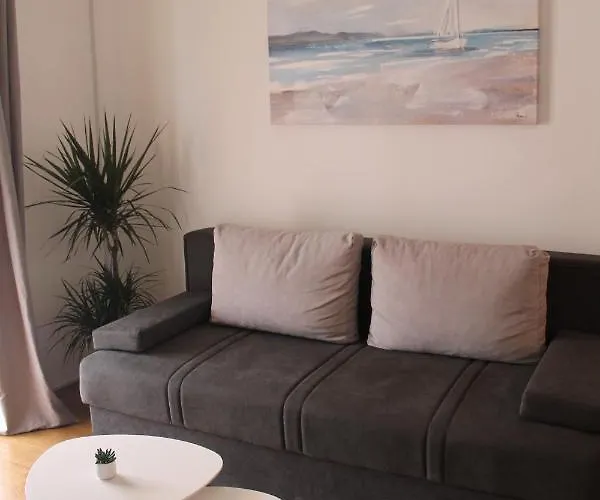 Apartman Loly Medulin